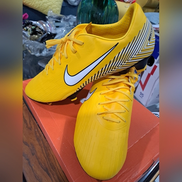 Nike Vapor 14 Club Neymar VXII Soccer main image 4